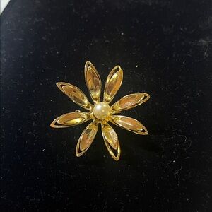 Vintage Faux Pearl Flower Brooch